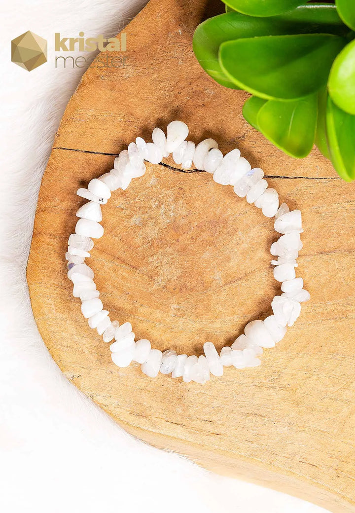 Moonstone Chip Bracelet - White
