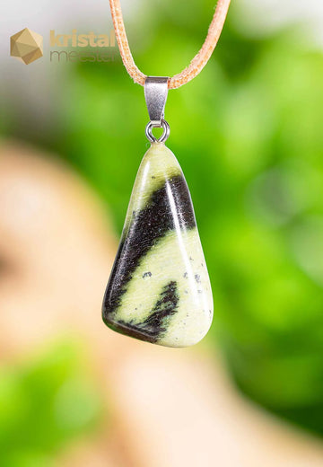 Serpentine Chyta Pendant with silver loop - no. 1