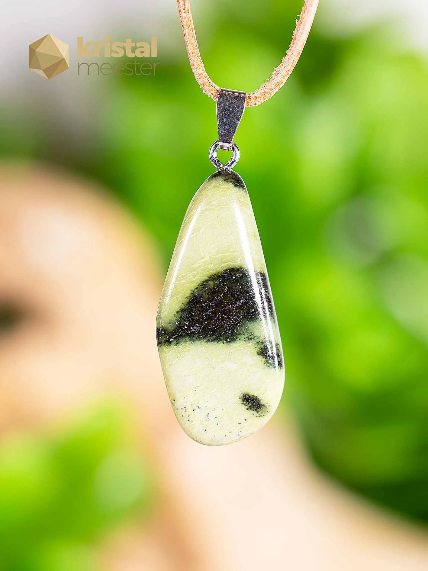 Serpentine Chyta Pendant with silver loop - no. 4