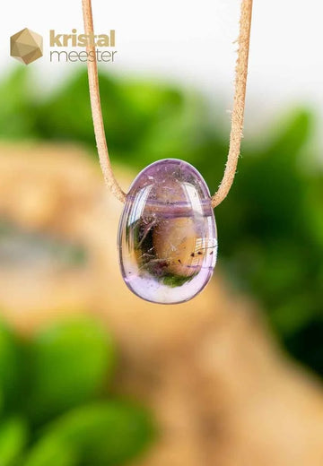 Ametrien hanger doorboord