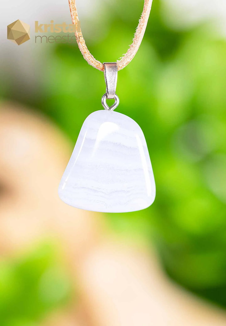 Chalcedony EX pendant with silver loop - no. 3