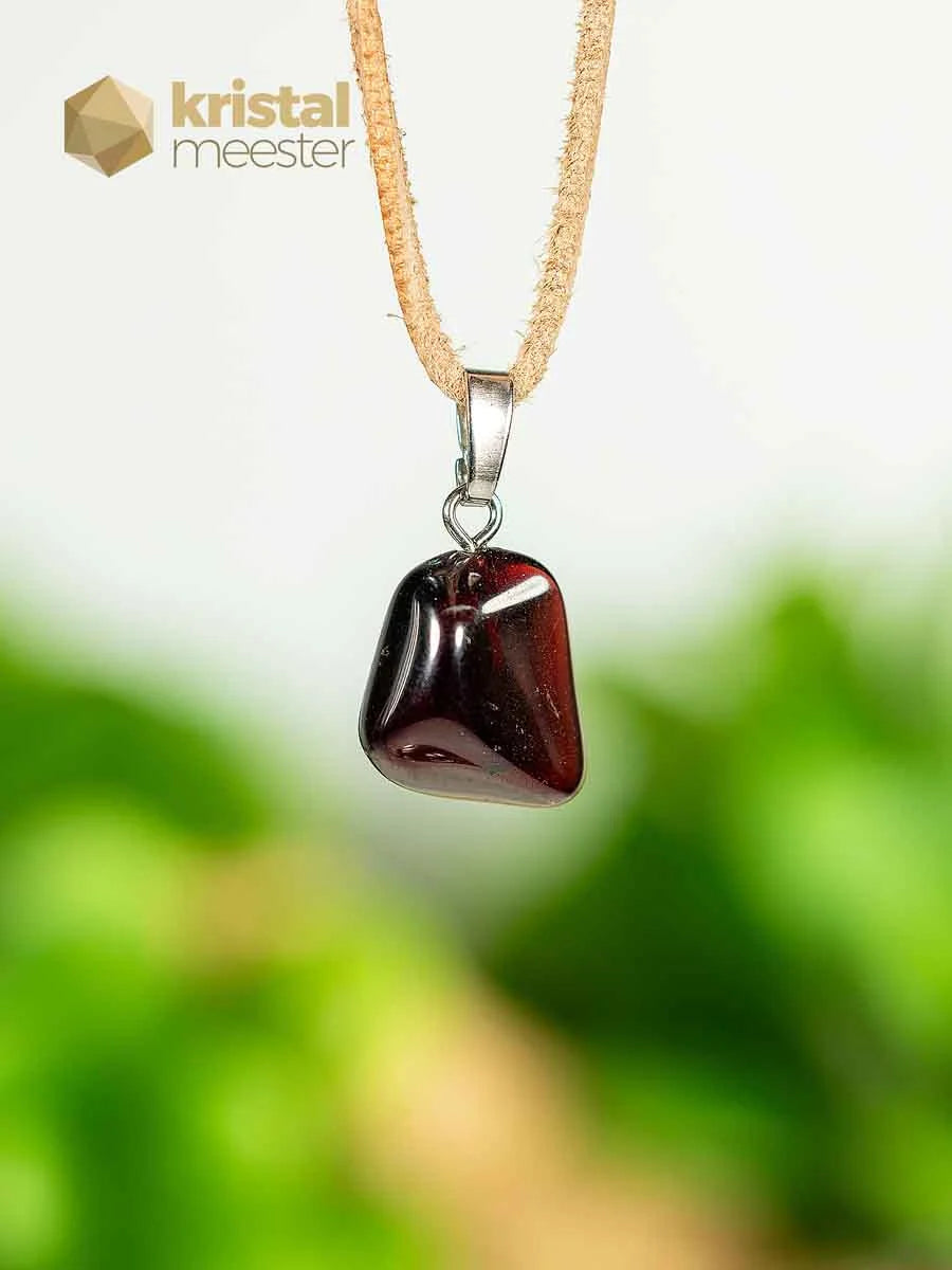 Garnet EX pendant with silver loop - no. 1