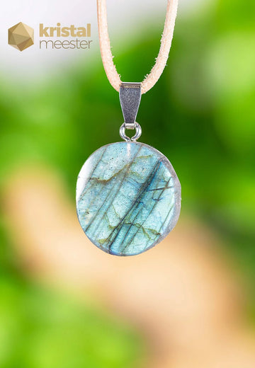 Labradoriet hanger met zilver oog - nr. 3