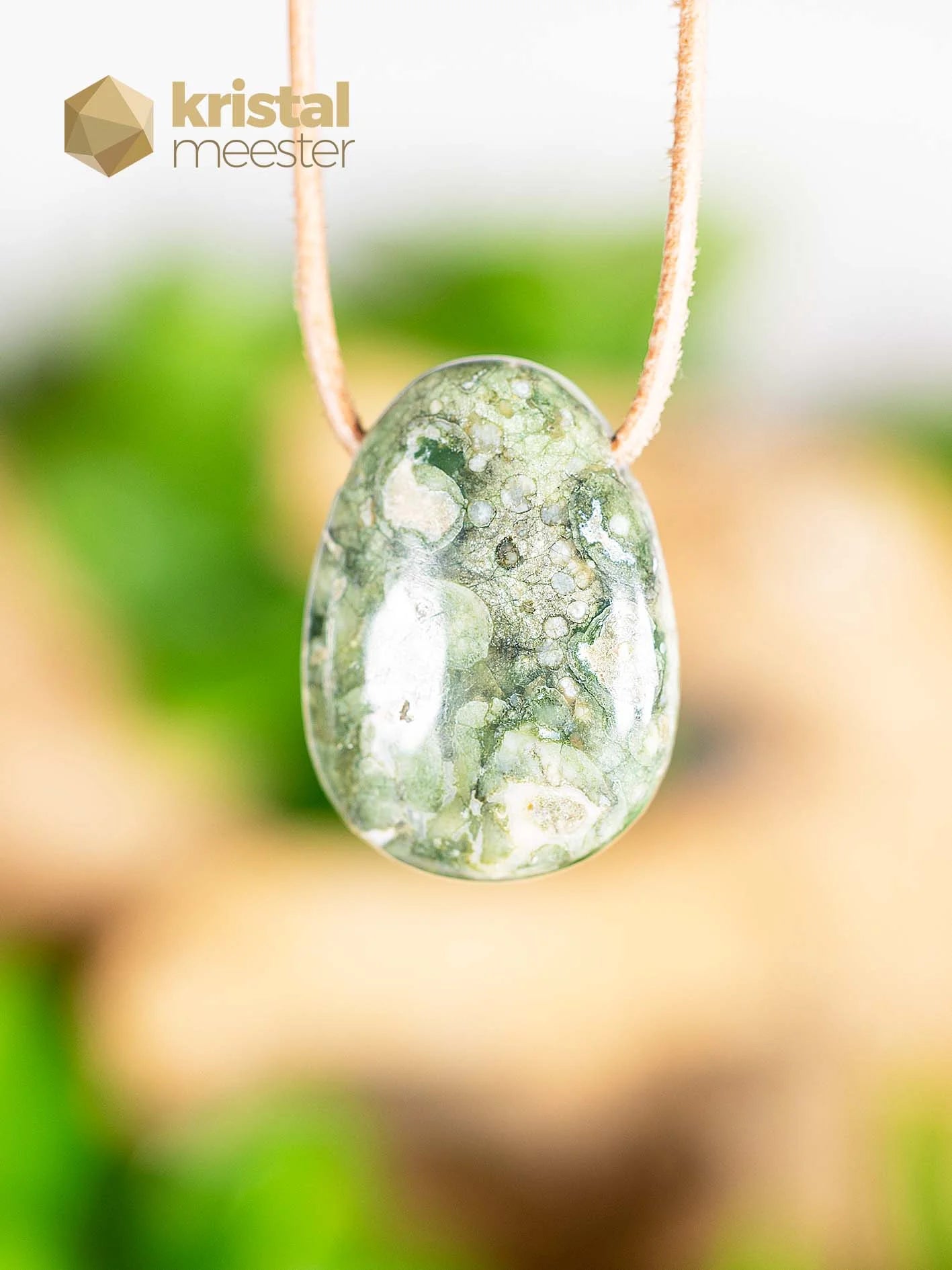 Rhyoliet hanger - doorboord - nr. 2