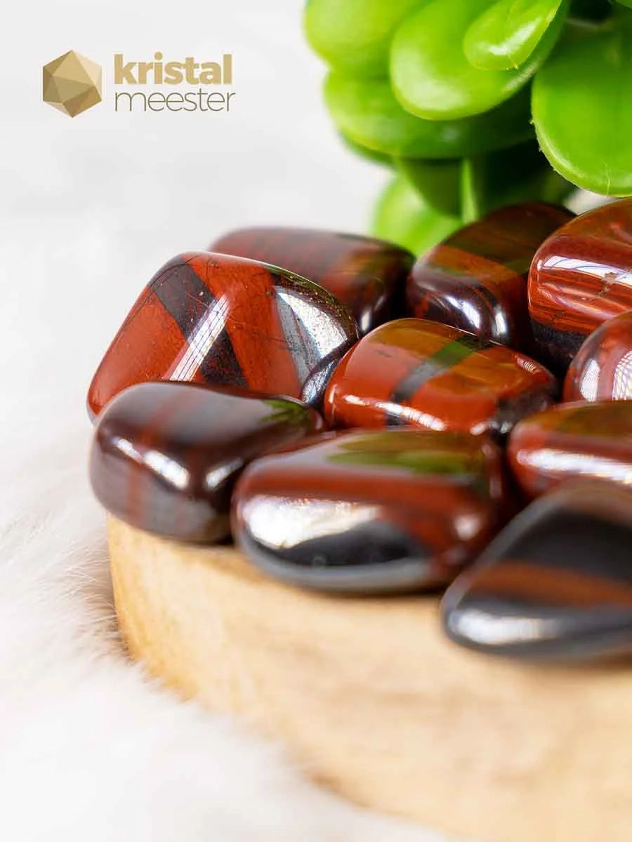 Hematiet met Rode Jaspis trommelstenen - maat M