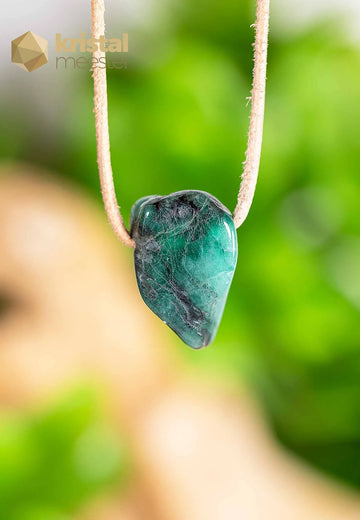 Emerald EX Pendant, drilled - no. 3