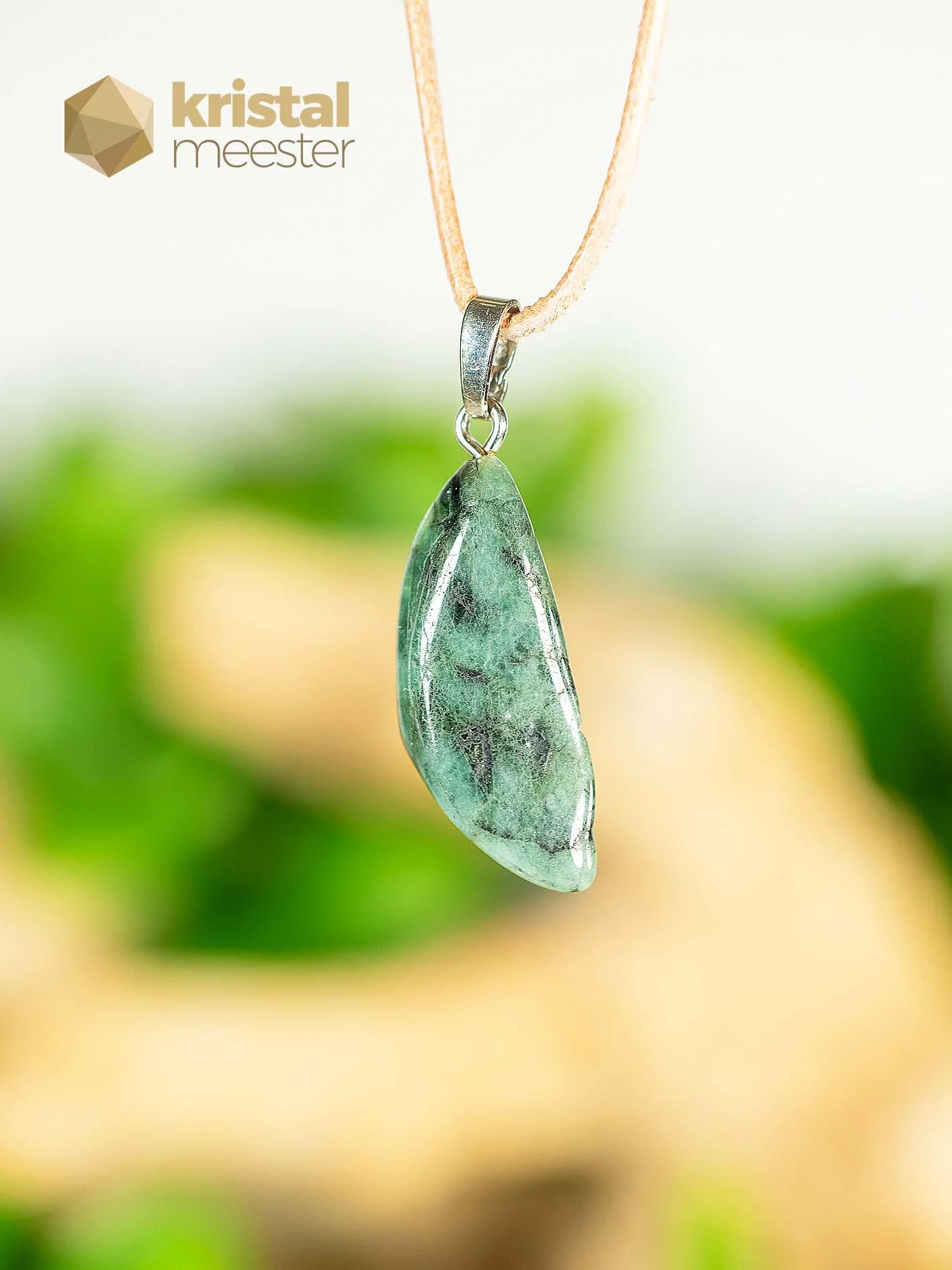 Smaragd Hanger met zilver oog - nr. 1