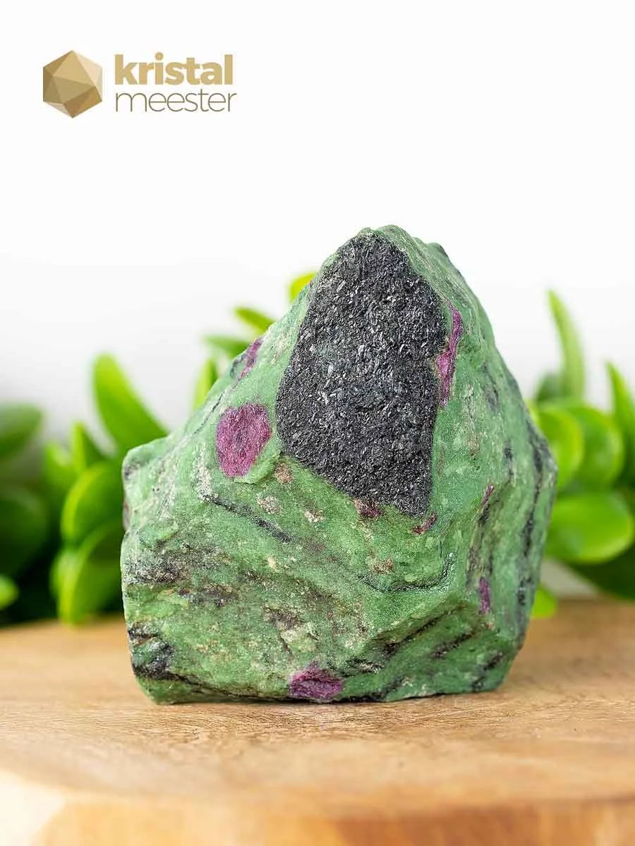 Ruby in Zoisite Raw - no. 1